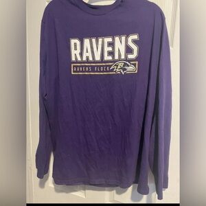 Baltimore Ravens NFL “Ravens Flock”Long Sleeve Shirt XL. It Has A Very Tiny Hole